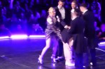 Madonna dances with HK star Eason Chan on stage, "kicks" his butt - 6