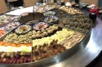 Massive steam-table seafood spread elicits excited exclamations - 4