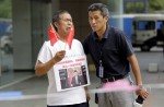 Anger and disbelief from MH370 China relatives over debris - 13