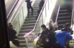 Crowded escalator in China shopping mall abruptly changes direction - 11
