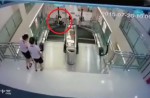 Chinese exercise extreme caution when riding escalators after mishap - 9