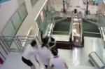 Chinese exercise extreme caution when riding escalators after mishap - 21