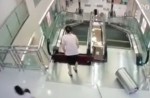 Chinese exercise extreme caution when riding escalators after mishap - 26