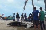 Suspected MH370 'plane debris' washes up on Thailand beach    - 11