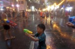 Water-splashing fun at Songkran new year celebrations - 7