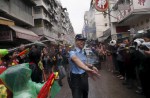 Water-splashing fun at Songkran new year celebrations - 15