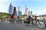 Thousands have fun on first Car-Free Sunday - 60