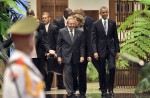 Obama arrives in Cuba after decades of hostility - 6