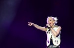 Gwen Stefani divorces from singer husband - 7