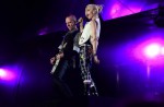 Gwen Stefani divorces from singer husband - 10