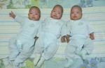 Triplets born in Singapore can't get citizenship - 7