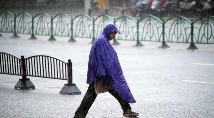 At least 5 killed by storms in southern China: state media