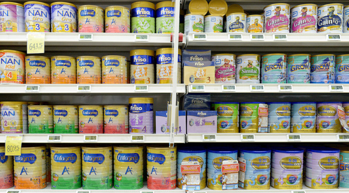 China clarifies rules for online imports of infant formula