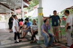 Singaporeans vote in Bukit Batok by-election - 16