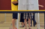 Singaporeans vote in Bukit Batok by-election - 25