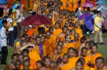 Monks and soldiers clash in Thailand - 2