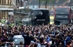 Chaos at historic West Ham vs Manchester United match - 4