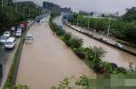 Floods shut Guangzhou streets, soak subways; many flights affected - 7