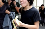 Police arrest Amos Yee, the teen behind anti-Lee Kuan Yew video - 8