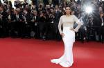 Stars light up red carpet at Cannes - 11