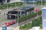 China testing bus that takes up less road space - 10