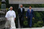 Obama visits Japan - 14