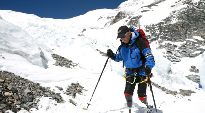 Amputee close to top of world's highest peak