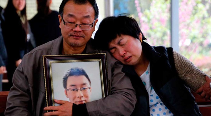 Baidu CEO tells staff to put values before profit after cancer death scandal
