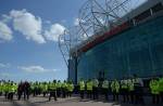 Man United EPL match at Old Trafford abandoned after security alert - 1