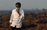 Schools in Singapore shut as regional haze reaches unhealthy levels - 37