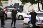 Bomb attack on police kills 11 in Istanbul - 15