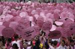 Supporters pen heartfelt thoughts at Pink Dot 2016 - 4