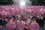 Supporters pen heartfelt thoughts at Pink Dot 2016 - 5