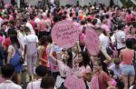 Supporters pen heartfelt thoughts at Pink Dot 2016 - 6