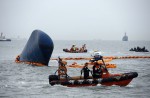 South Korean ferry sank with 450 passengers onboard - 94
