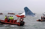 South Korean ferry sank with 450 passengers onboard - 103