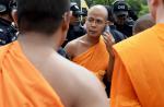 Spat at the powerful Wat Dhammakaya temple - 12