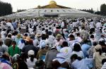 Spat at the powerful Wat Dhammakaya temple - 17