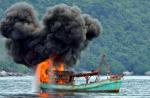 Illegal fishing vessels destroyed by Indonesian navy - 6