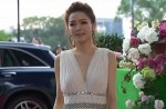 Rui En apologises for accident at Star Awards 2016 - 28