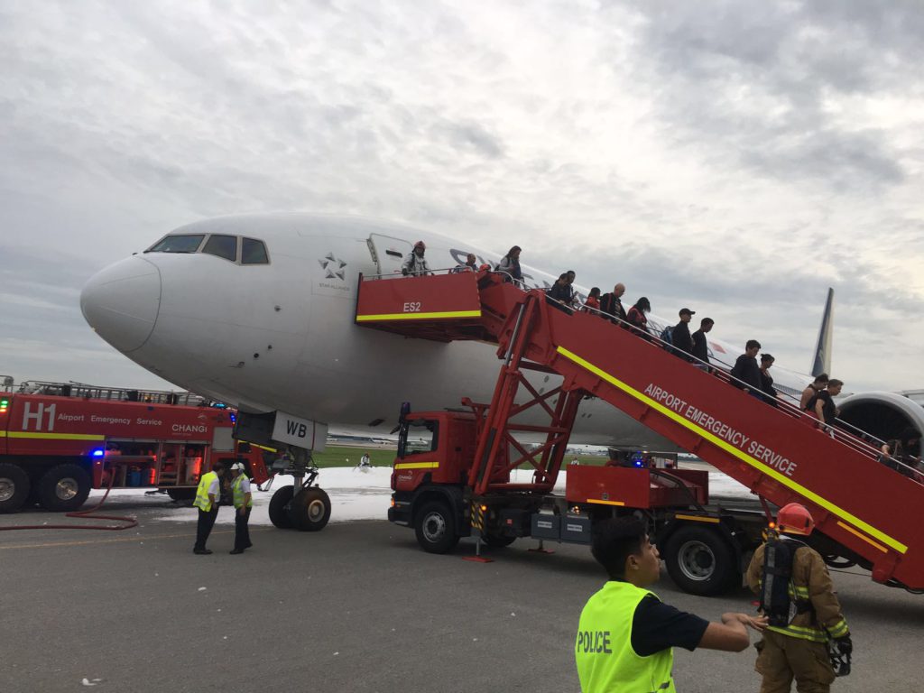Passengers were evacuated safely with no injuries reported. Image via Lee Bee Yee