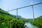 Terrifying bridges in China  - 39