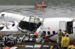 TransAsia Airways plane with 58 onboard lands in Taipei river - 18