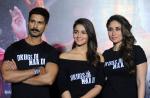 Kareena Kapoor is pregnant with first child - 4
