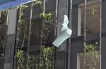 Glass panel falls from 5th floor swimming pool of Whampoa condominium - 2