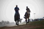 Child jockeys brave danger for cash and glory - 6