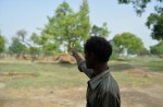 Backlash in India over gang-rape of girls found hanging from tree - 29