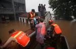 Flooding in Yangtze river basin leaves more than 100 dead or missing - 27