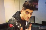 Zayn Malik quits boy band One Direction  - 1