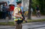 Munich shooting kills at least 10 people - 25